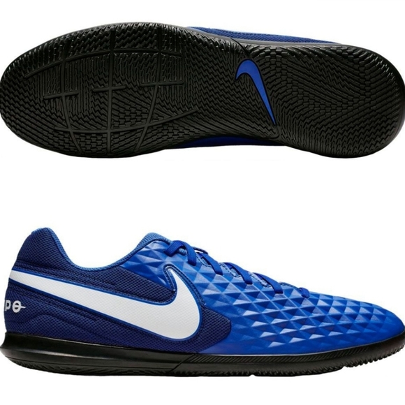 indoor soccer shoes nike